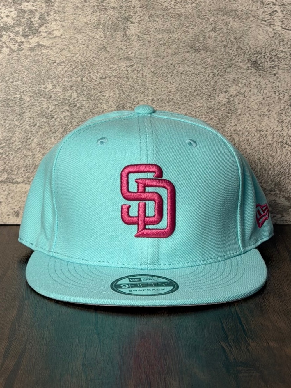 New Era San Diego Padres Aqua Pink 9FIFTY Snapback Hat NWT MLB